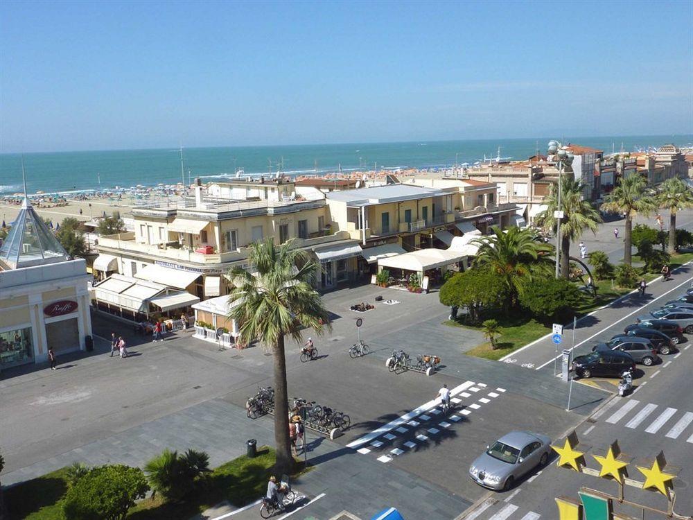 Hotel Liberty Viareggio Extérieur photo