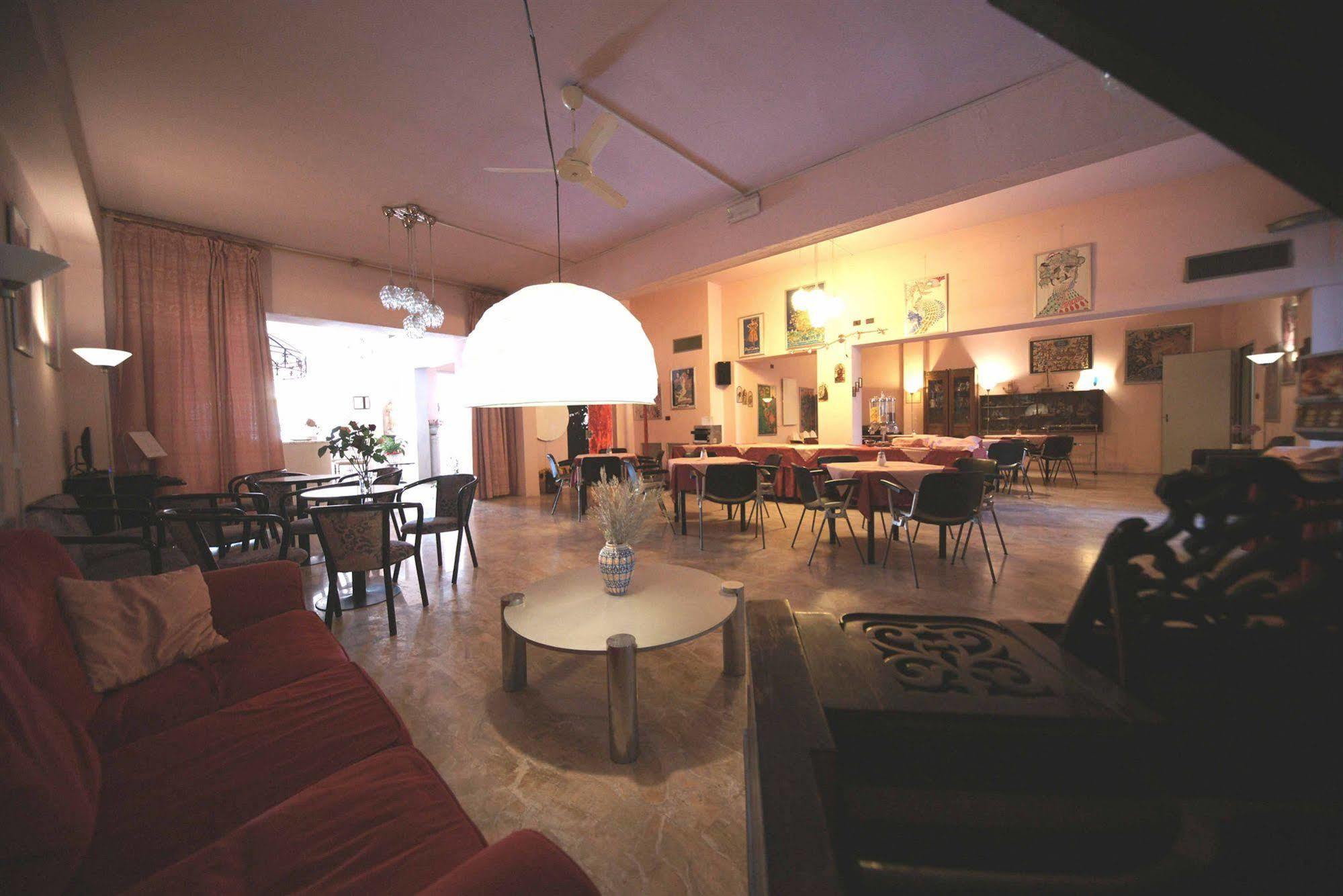 Hotel Liberty Viareggio Extérieur photo