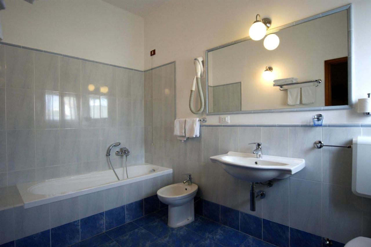 Hotel Liberty Viareggio Chambre photo